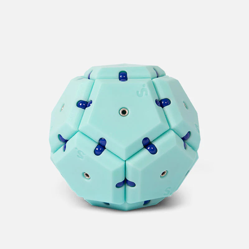 Magnetic sphere store toy