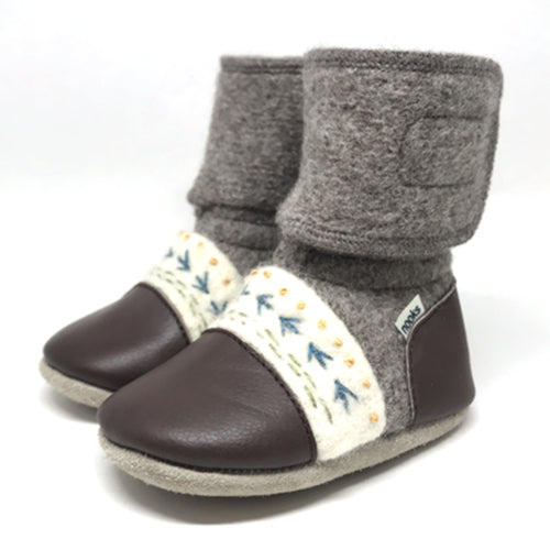Nooks Design Caribou Booties