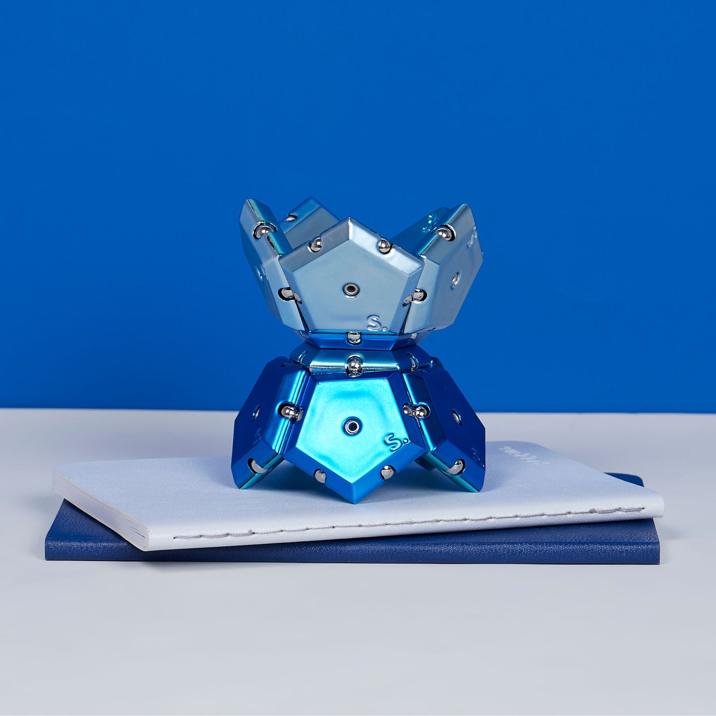 Speks - Geode Chrome Magnetic Fidget Sphere