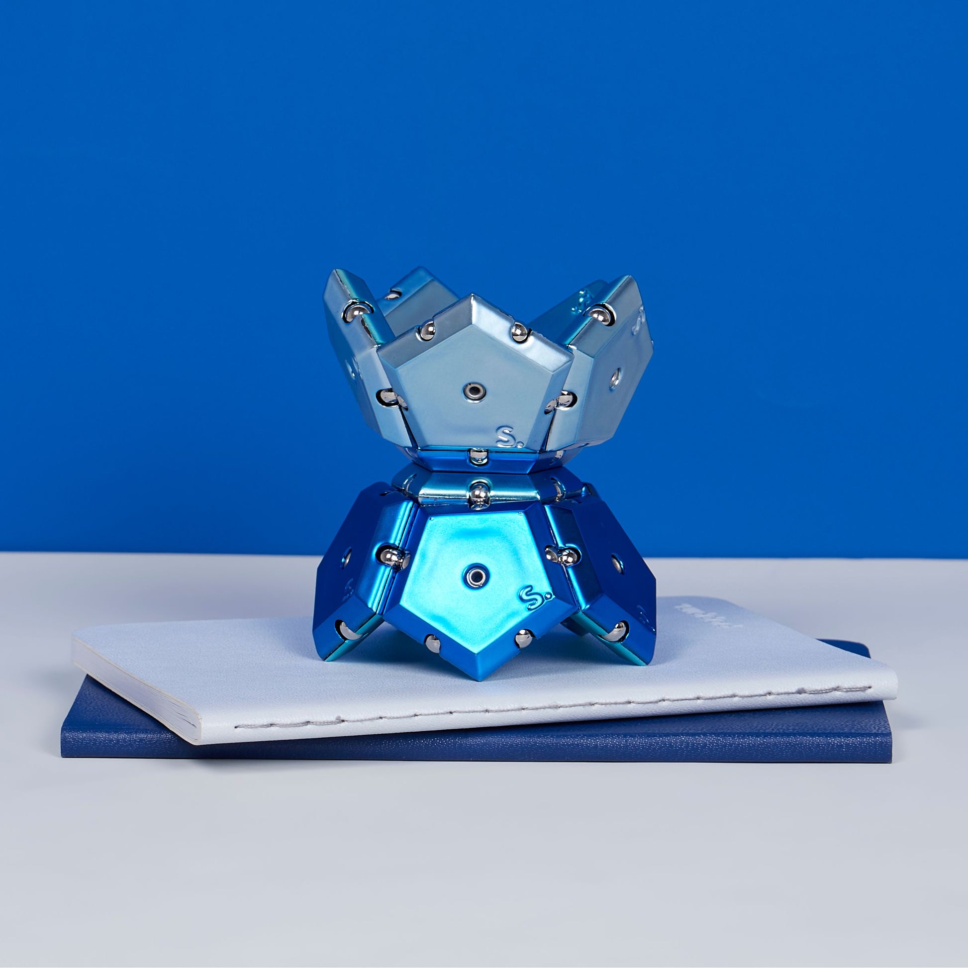 Speks - Geode Chrome Magnetic Fidget Sphere