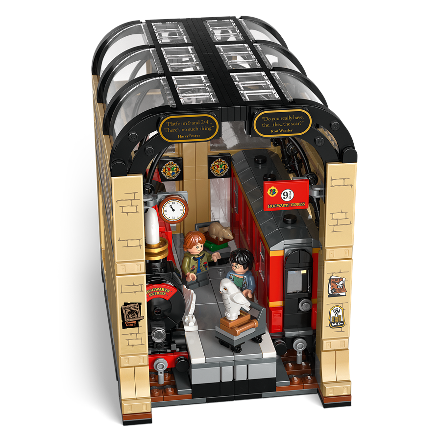 Lego Harry Potter Book Nook: Hogwarts Express
